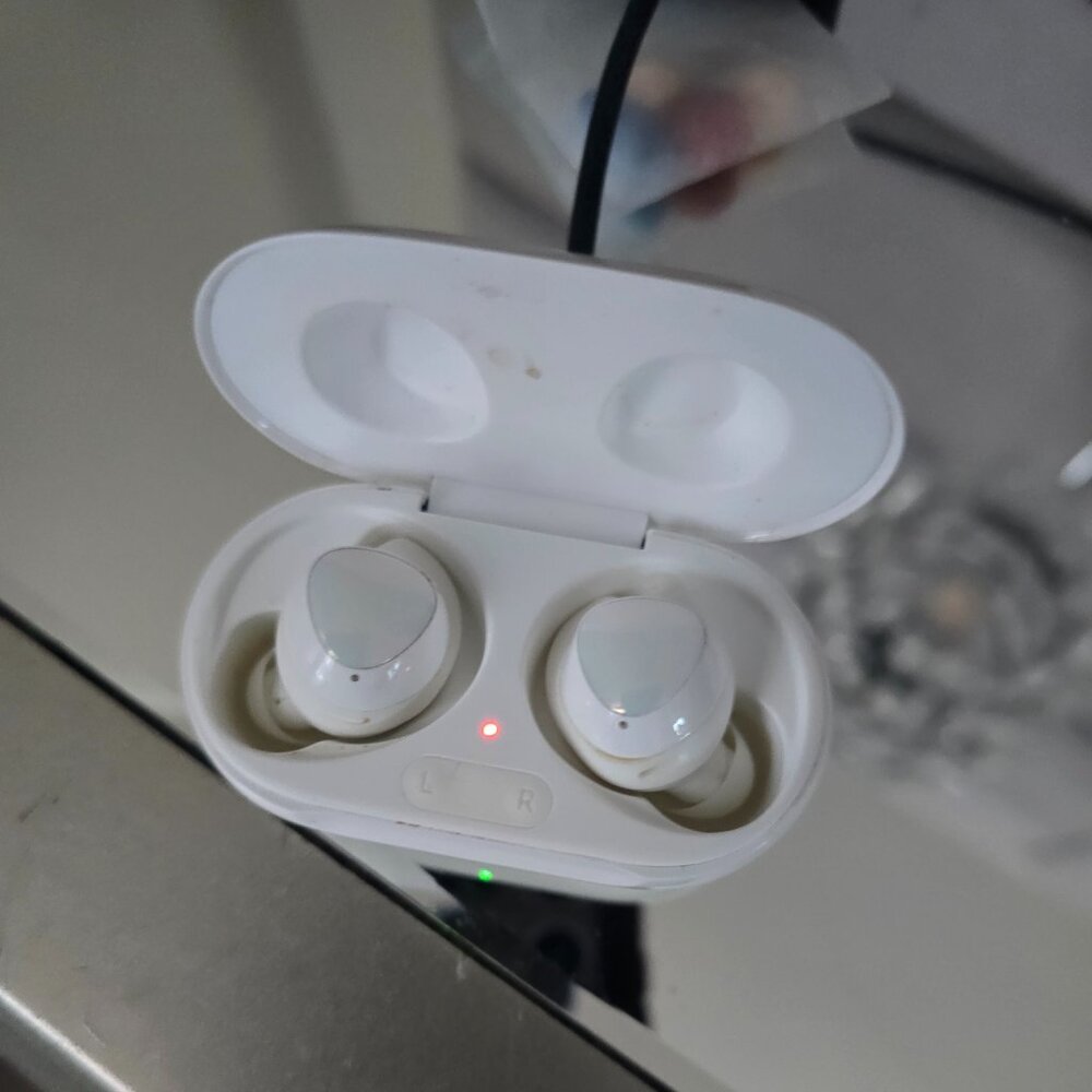 Samsung pro earbuds